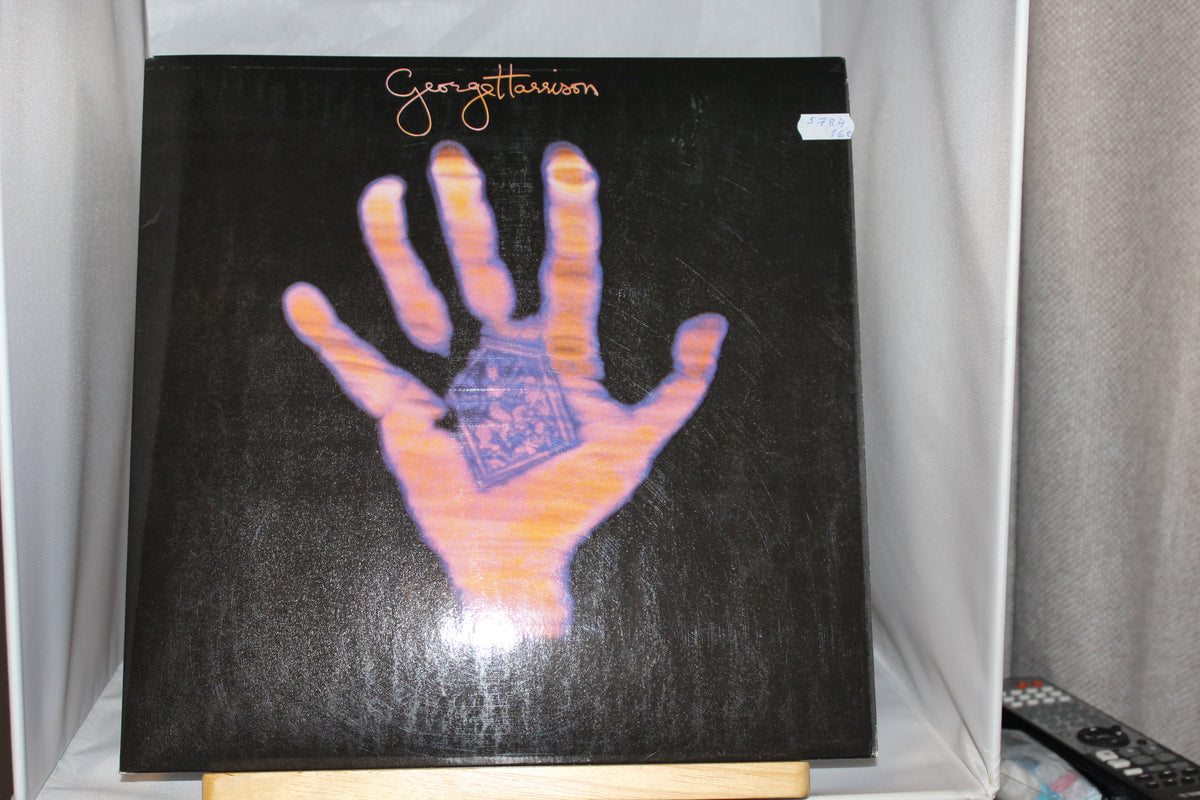 George Harrison Living in the material world lp-levy