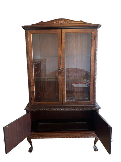 Tyylikaluste Vitriini Chippendale tyylinen