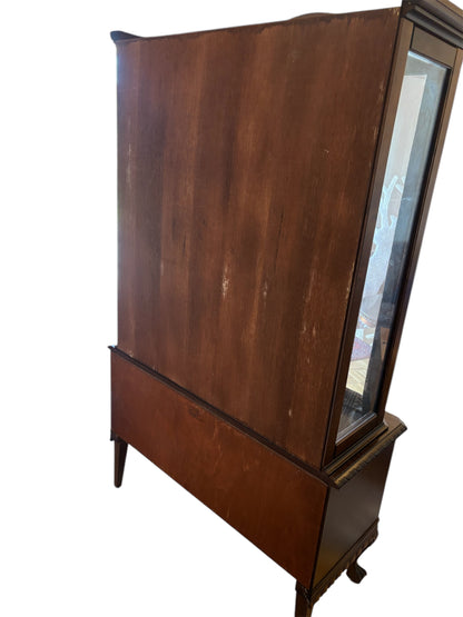Tyylikaluste Vitriini Chippendale tyylinen