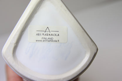 Ari Markkola Valkoinen Kannu /kaadin