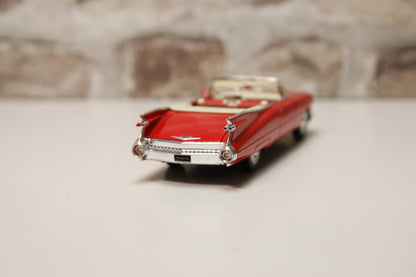 Cadillac Series 62 malli SS-6710 Auto