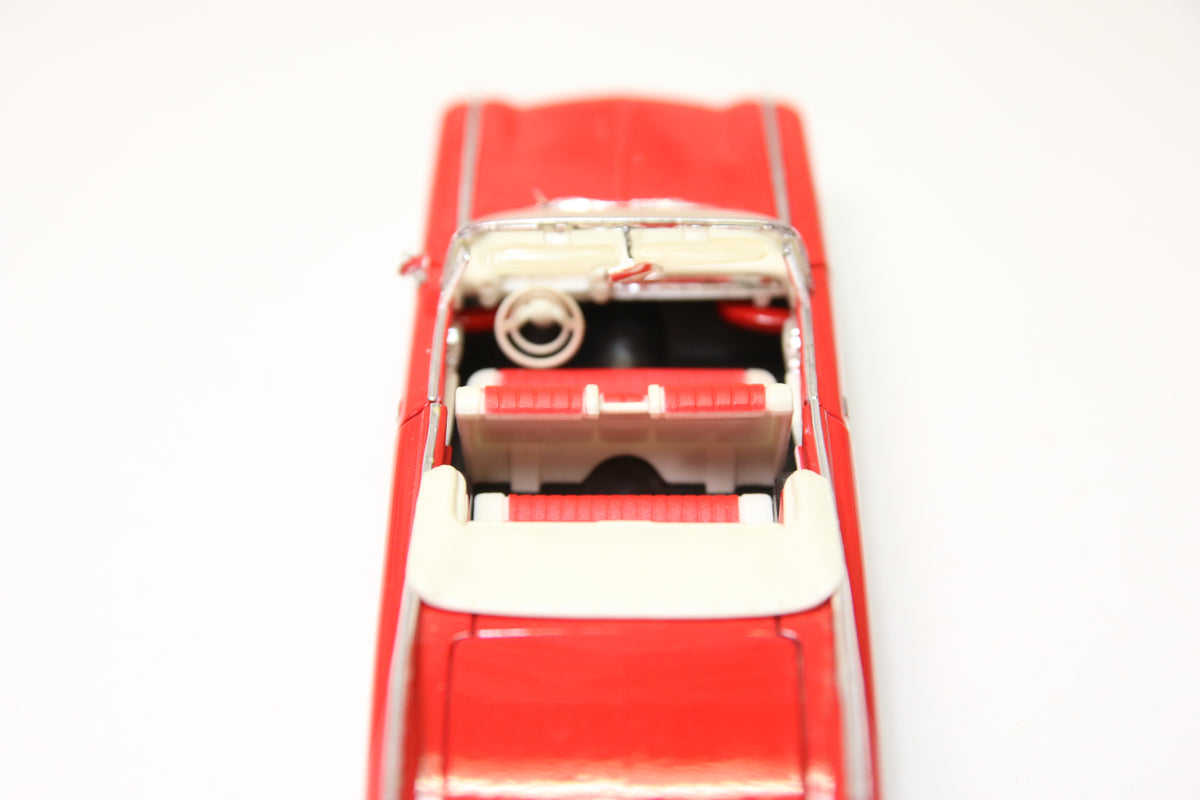Cadillac Series 62 malli SS-6710 Auto