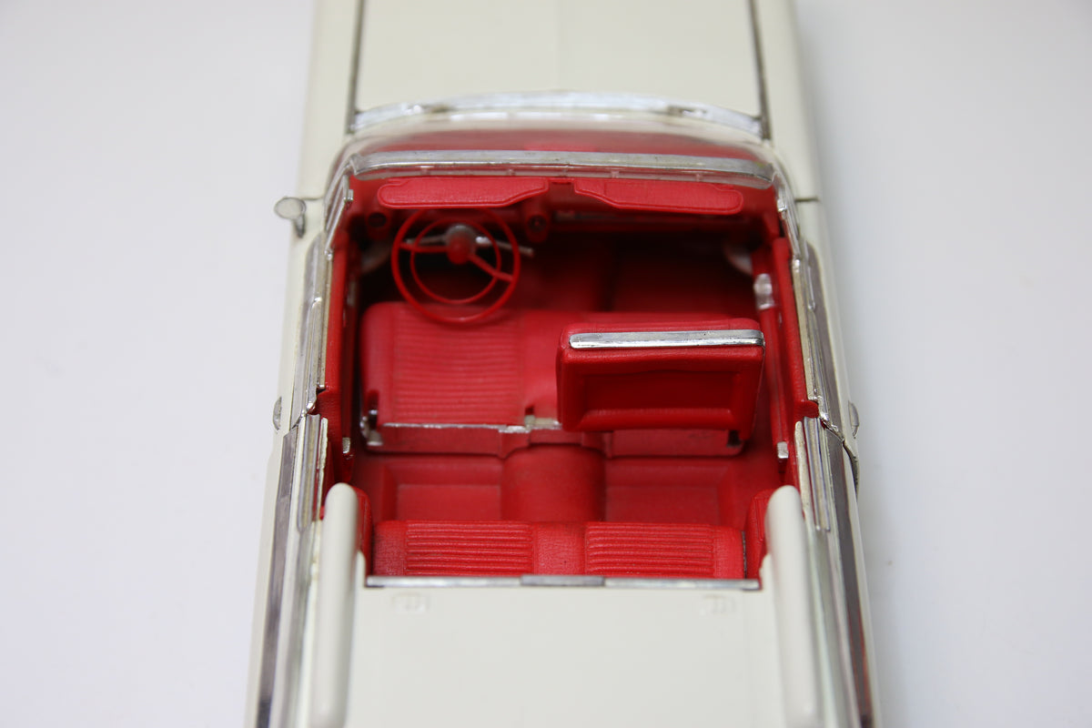Maisto Cadillac Eldorado 1959 Auto
