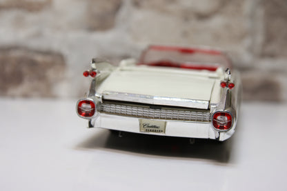 Maisto Cadillac Eldorado 1959 Auto