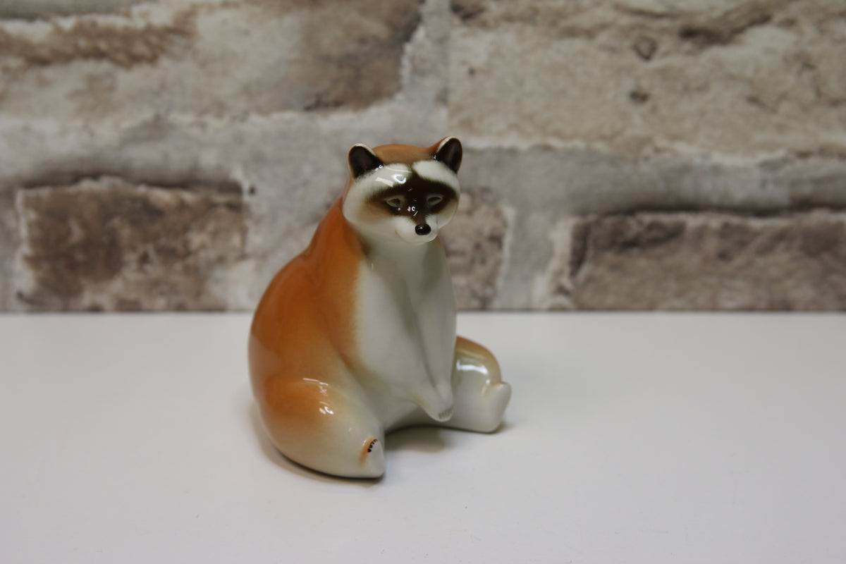 Lomonosov Pesukarhu figuuri