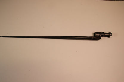 Mosin Nagant Kiväärin piikkipistin