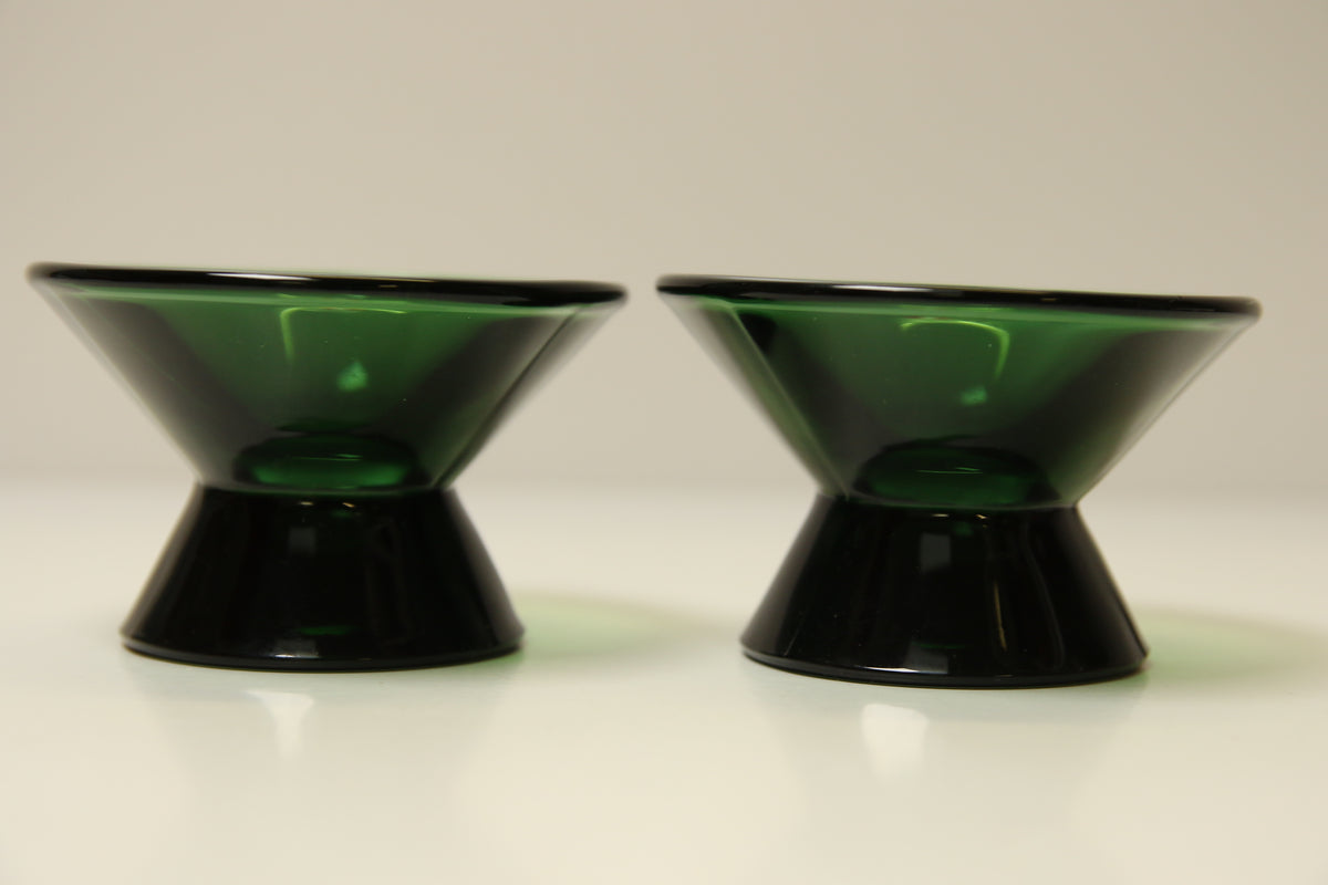 Iittala Kartio kynttilänjalat tummanvihreä 2kpl