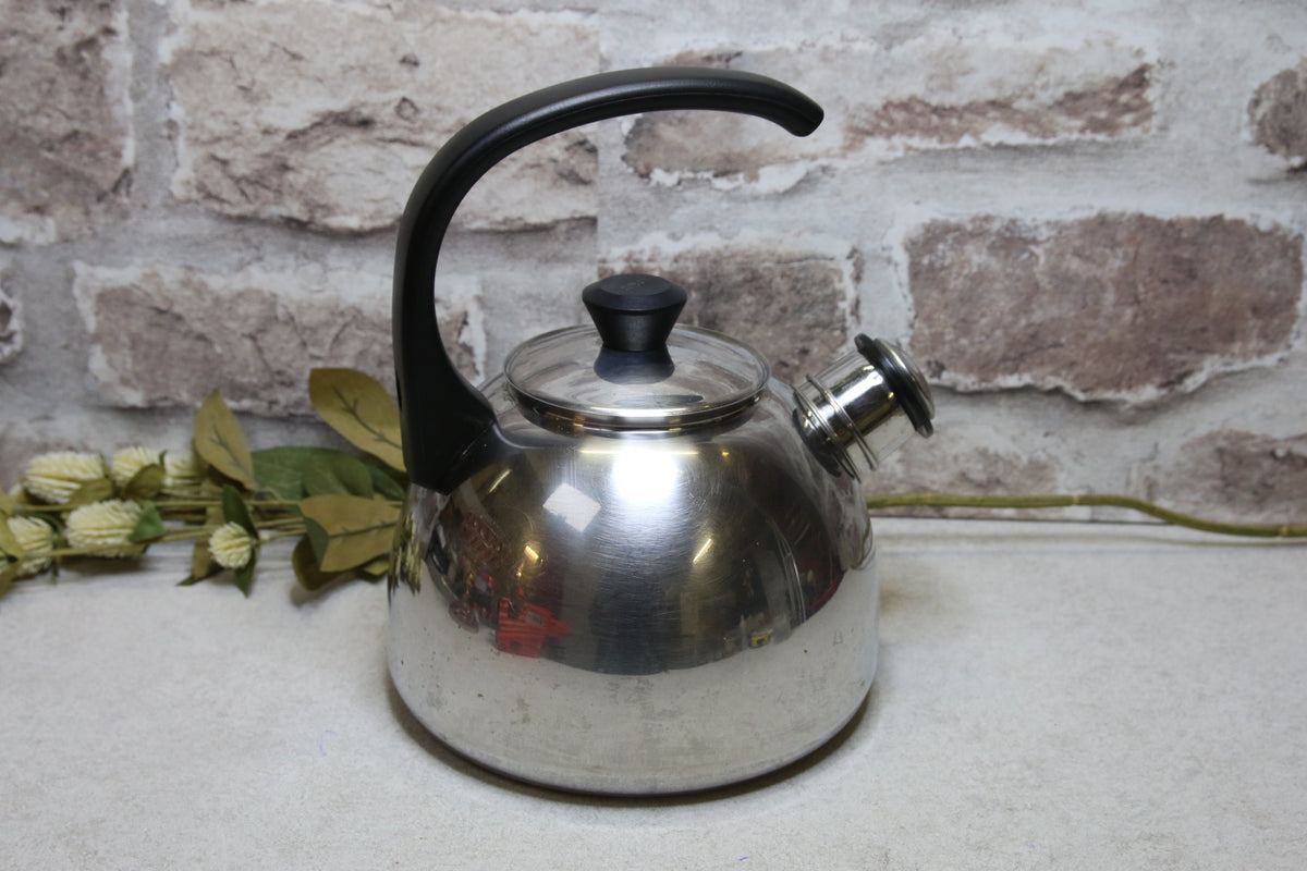Opa Viheltävä Teepannu