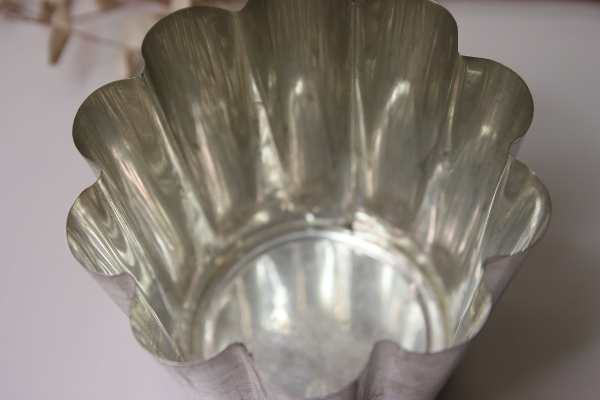 Metallinen vanukasvuoka