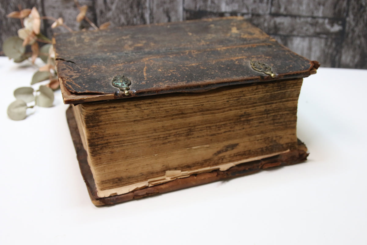 Vanha Raamattu Biblia vuodelta 1832