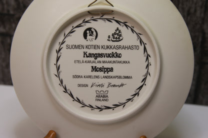 Arabia Kangasvuokko seinälautanen Kirsi Brandt