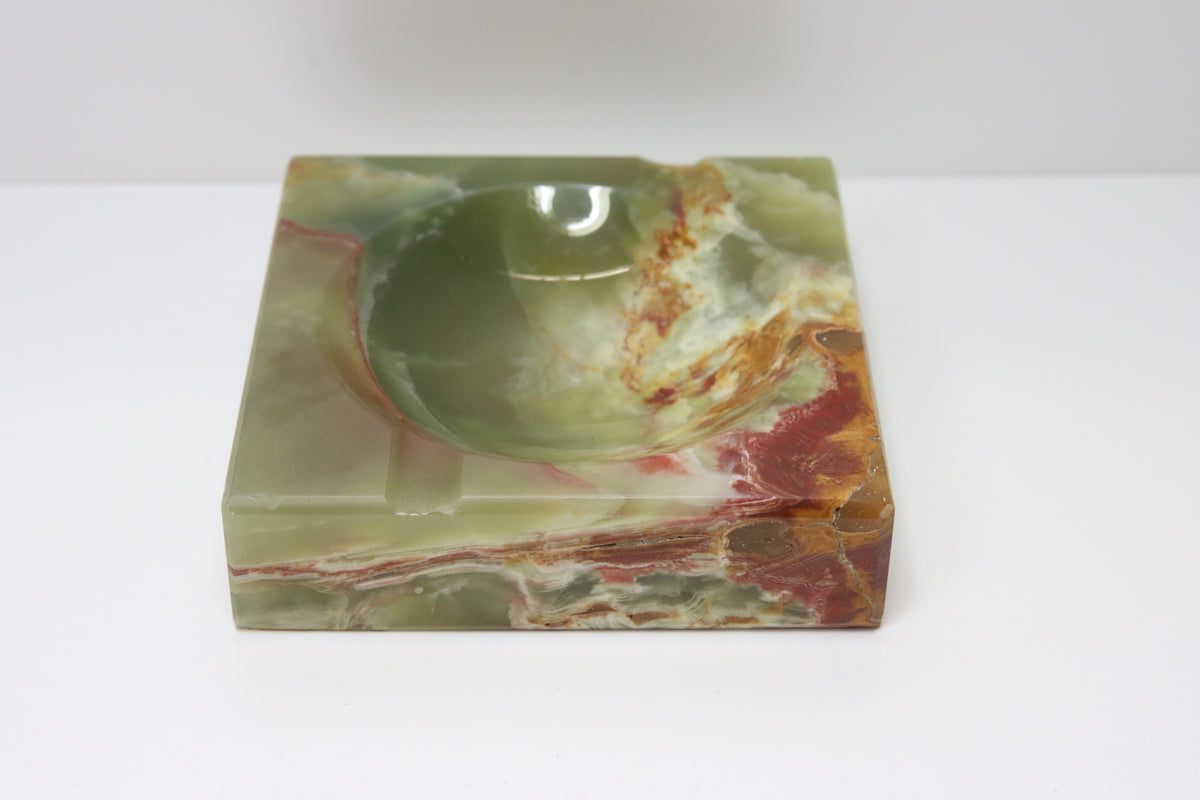 Natural Onyx Tuhkakuppi