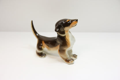 Lomonosov Mäyräkoira figuuri