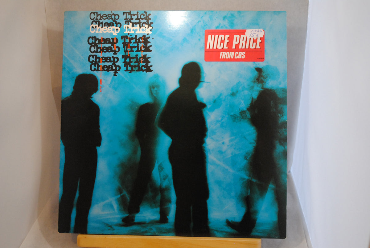 Cheap Trick Standing on the Edge Lp-levy