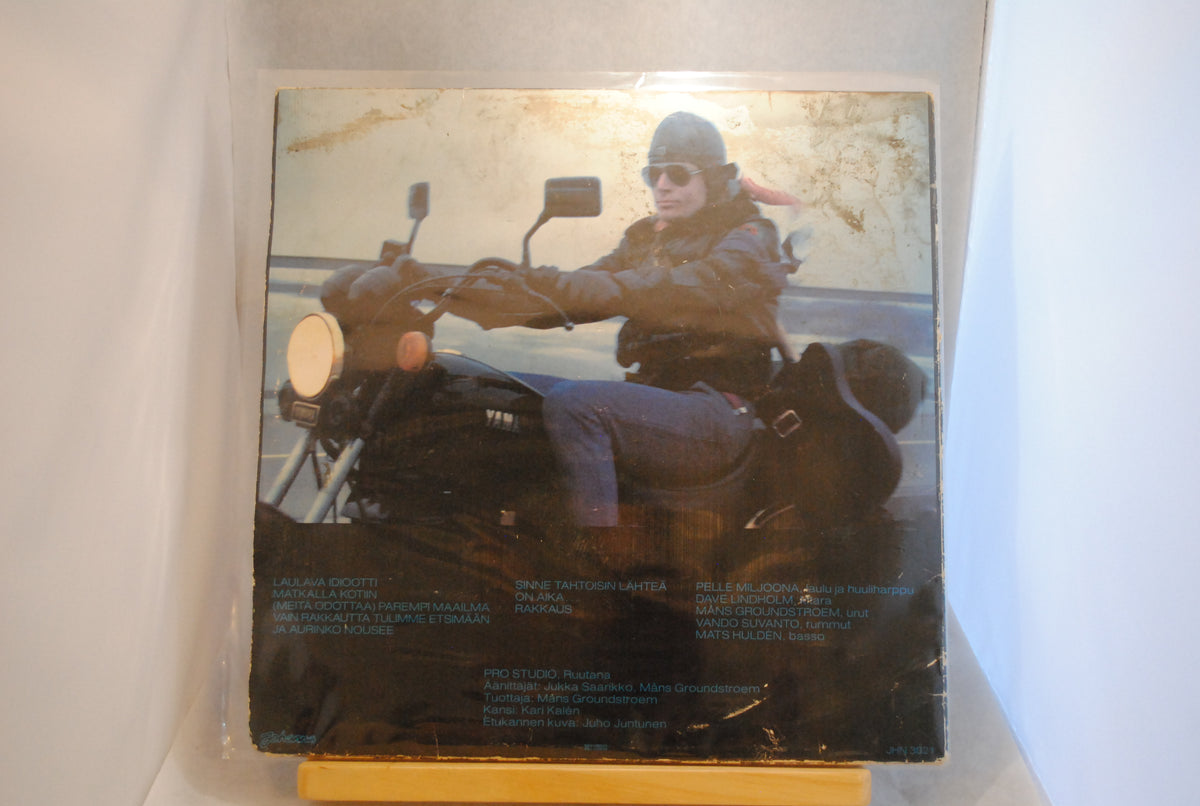 Pelle Miljoona Laulava  idiootti Lp-levy