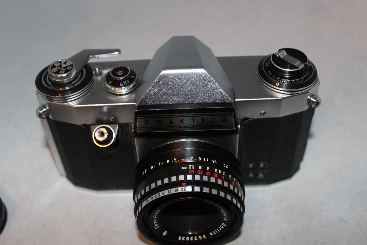 Praktica Nova fx järjestelmäkamera