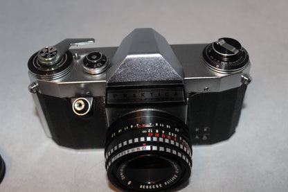 Praktica Nova fx järjestelmäkamera
