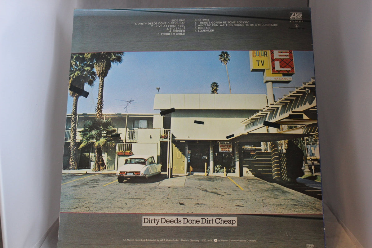 Ac - dc Dirty deeds dirt cheap lp - levy - Asadon AarteetLp - levyt