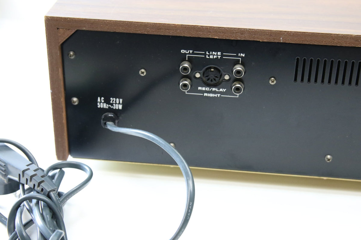 Akai GXC - 710 D Kasettidekki - Asadon AarteetDekit