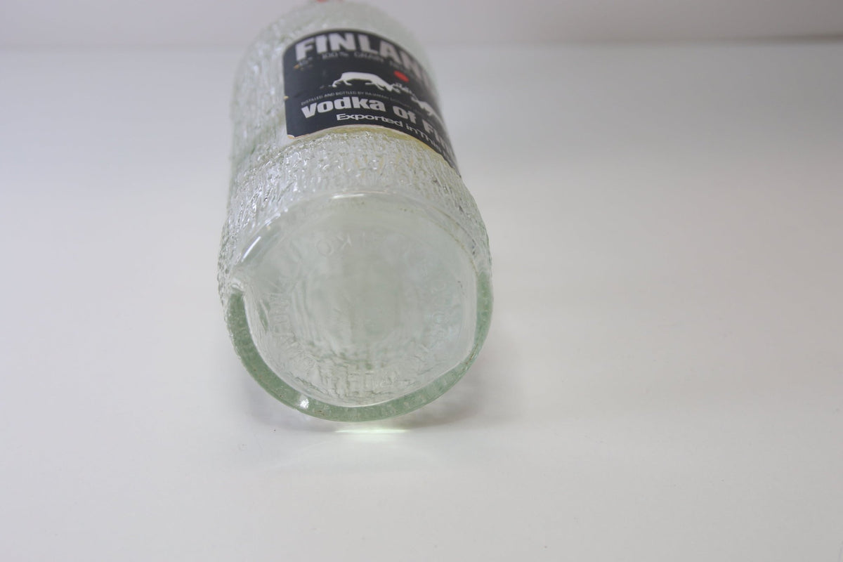 Finlandia vodkapullo Tapio Wirkkala - Asadon AarteetPullot