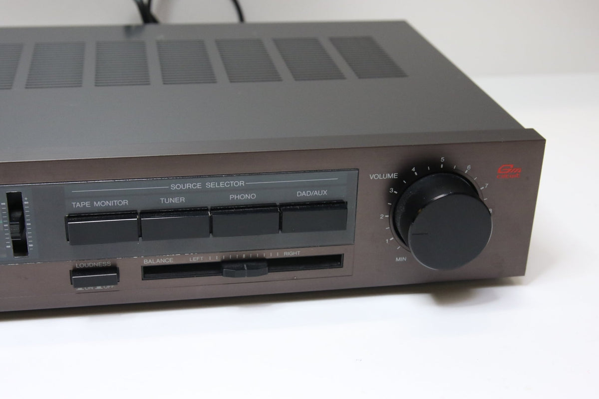 JVC AK - 100 Integroitu vahvistin - Asadon AarteetVahvistimet