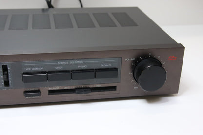 JVC AK - 100 Integroitu vahvistin - Asadon AarteetVahvistimet